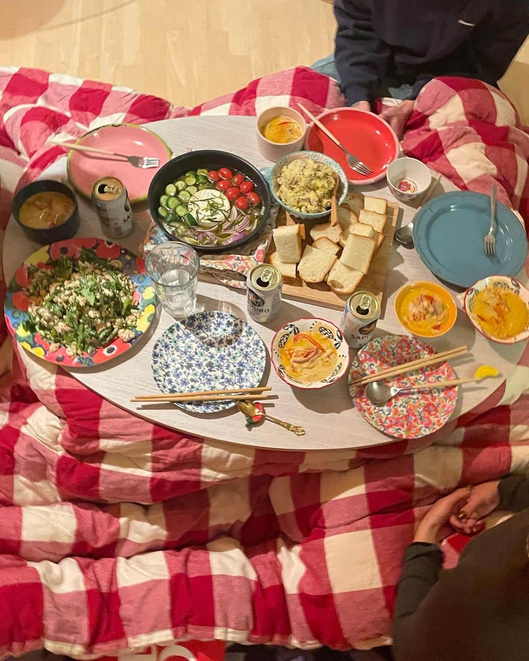 UlalaGirlさんのインスタグラム写真 - (UlalaGirlInstagram)「Creating my own happiness 🎁」12月28日 19時46分 - ulalagirl