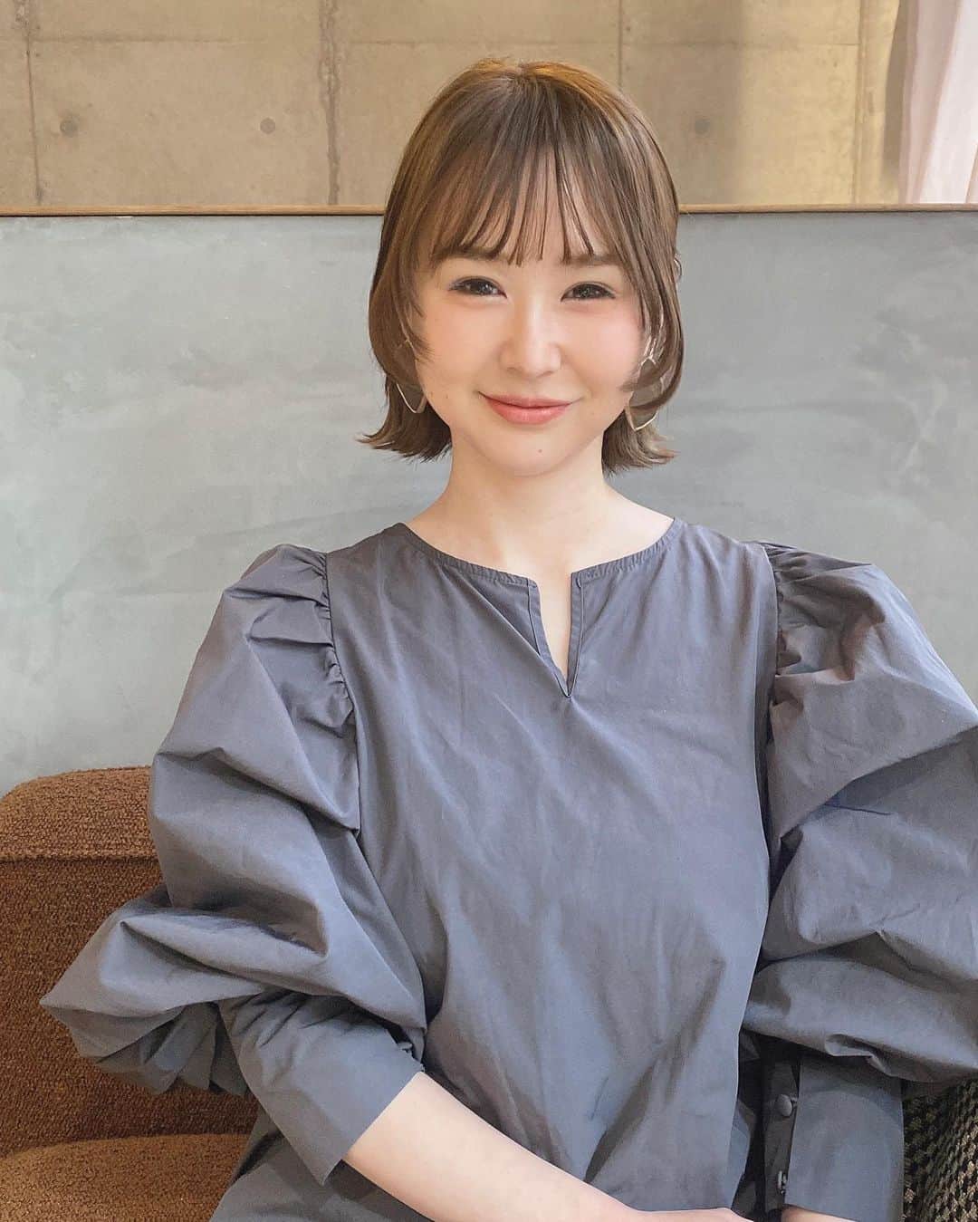 土田瑠美のインスタグラム：「ずっとボブだったので 雰囲気を変えたくて顔周りをカット☺️ いつも全てお任せ頂きありがとうございます🫶」