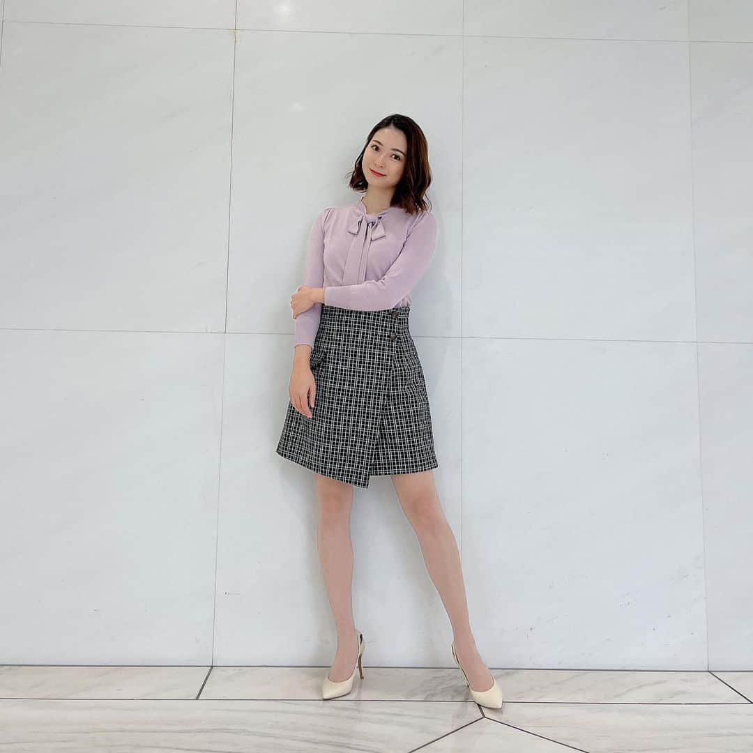 住田紗里のインスタグラム：「今朝は丈が膝より上のキュロット、 昨日は水色のワンピースでした✨  1枚目 トップス・スカート tocco closet (@tocco_closet)  2,3 ワンピース tocco closet (@tocco_closet)  #グッドモーニング#衣装#toccocloset#キュロット#ワンピース#テレビ朝日#テレ朝#テレビ朝日アナウンサー#アナウンサー#住田紗里」