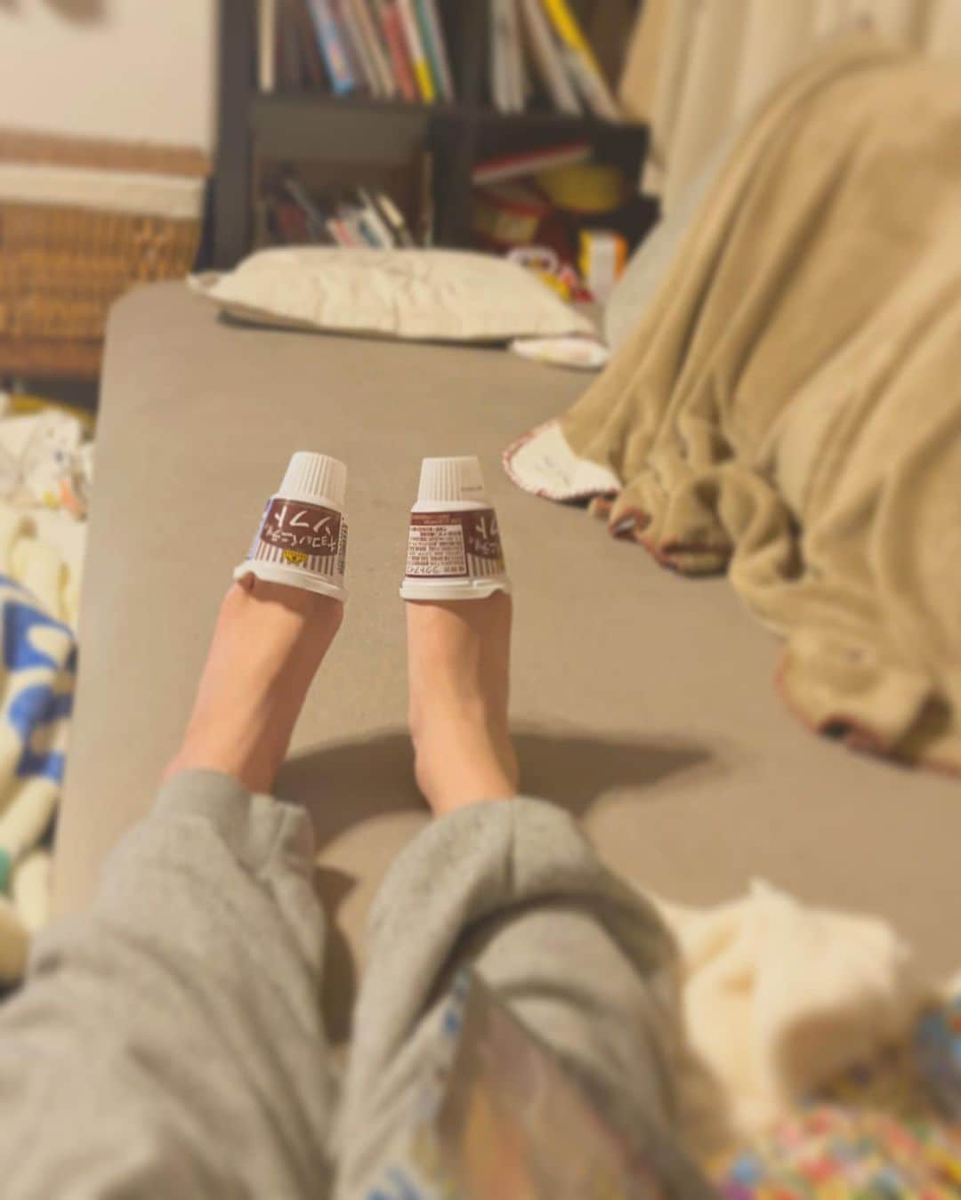 大石ほのかのインスタグラム：「アイスの‪🍦‬カップ  ほんといつも笑わせてくれる笑   #2歳 #2歳男の子 #ママ #男の子ママ #子育て #子育て記録 #育児 #育児日記 #成長記録 #成長 #家族 #宝物 #天使 #かわいい #愛おしい #愛してる #funny #family #funnyvideos  #followforfollowback  #likeforlikes  #love #lifestyle #instagood  #pretty #cute #photooftheday  #日常 #まますたぐらむ  #べビスタグラム」