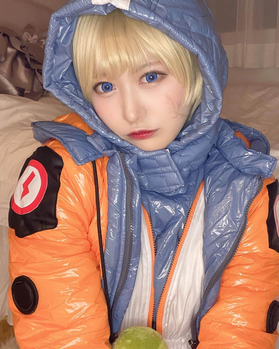 空野青空のインスタグラム：「ひーさしぶりに宅コスしたら楽しすぎてびっくりした…さいこうです。  #ApexLegends #ワットソン てゃ⚡️ びりびりしますよ～  𓂃 𓈒𓏸𑁍‬𑁍‬𓏸𓈒‬‬ 𓂃  #cosplaygirl  #cosplay #cosplayer  #apex女子 #エイムは死にました  #ワットソン #エーペックスレジェンズ #あおねこ宅コス部  #ひきこもり宅コス部  #あおにゃん #空野青空  #宅コス #家最高」