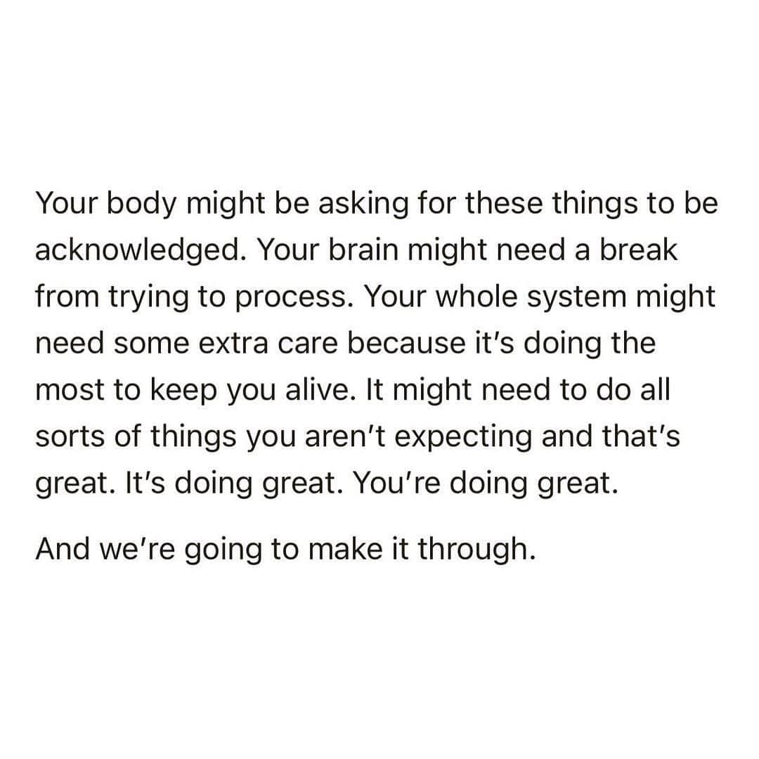 アダム・シャンクマンさんのインスタグラム写真 - (アダム・シャンクマンInstagram)「Repost. This one’s important. Sending love and caring thoughts out to all those struggling….which is pretty much all of us. Xo @themilitantbaker」12月29日 3時00分 - adamshankman