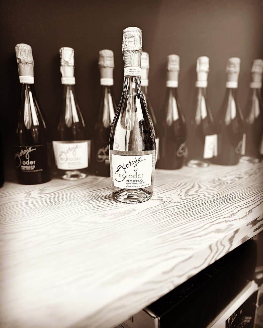 ジョルジオ・モロダーのインスタグラム：「Prosecco DOC Rosé Extra Dry Millesimato 2021」