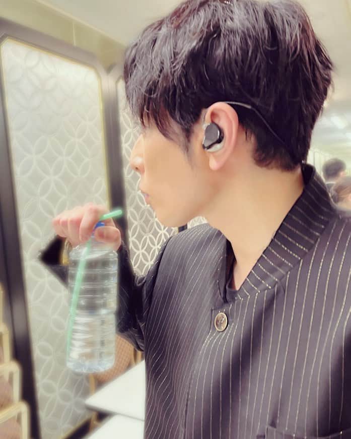 のインスタグラム：「#堂珍嘉邦  #ケミストリー  #発表今年イチバン聴いた歌」