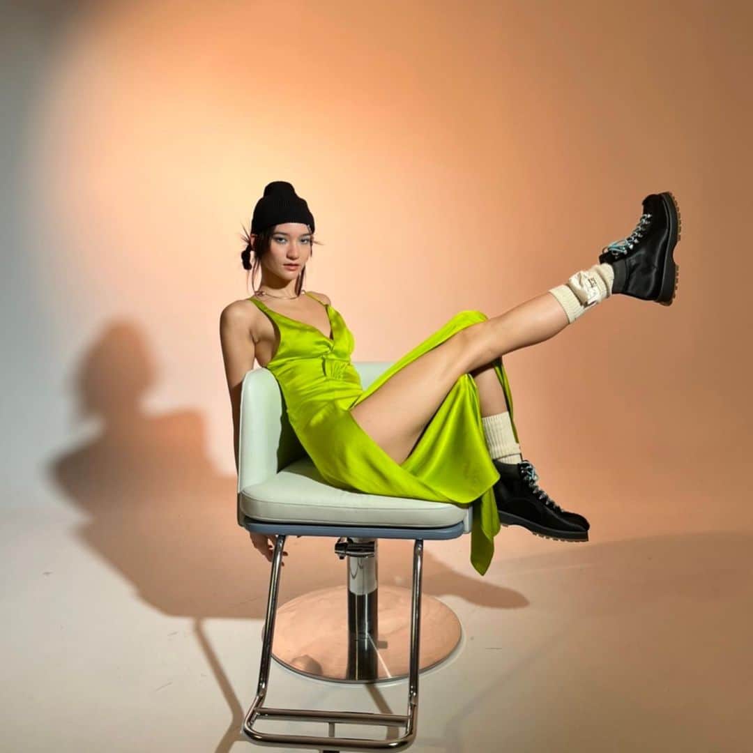 のインスタグラム：「Clearly I had a blast shooting this🥰❤️‍🔥」