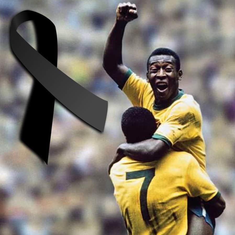 フェルナンド・ティッソーネのインスタグラム：「Descansa en Paz Rey 🙏🏽 #pele #leyenda #legado」