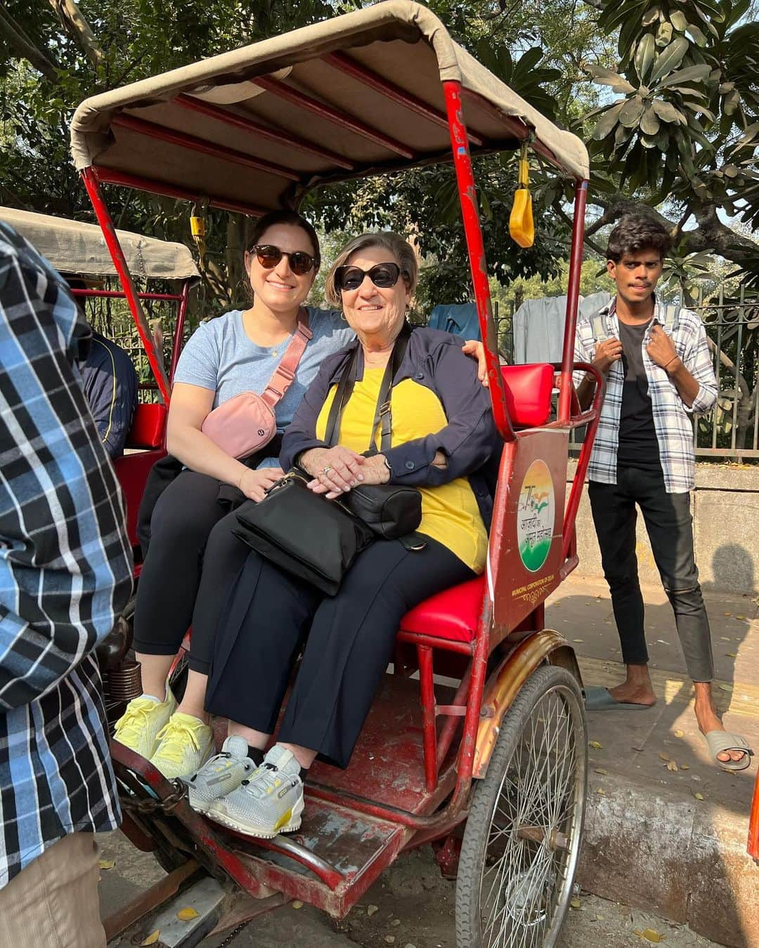 マデリーン・アーロンさんのインスタグラム写真 - (マデリーン・アーロンInstagram)「Feeling grateful to have experienced India with my grandmother💗」12月30日 11時13分 - madeline_aaron_