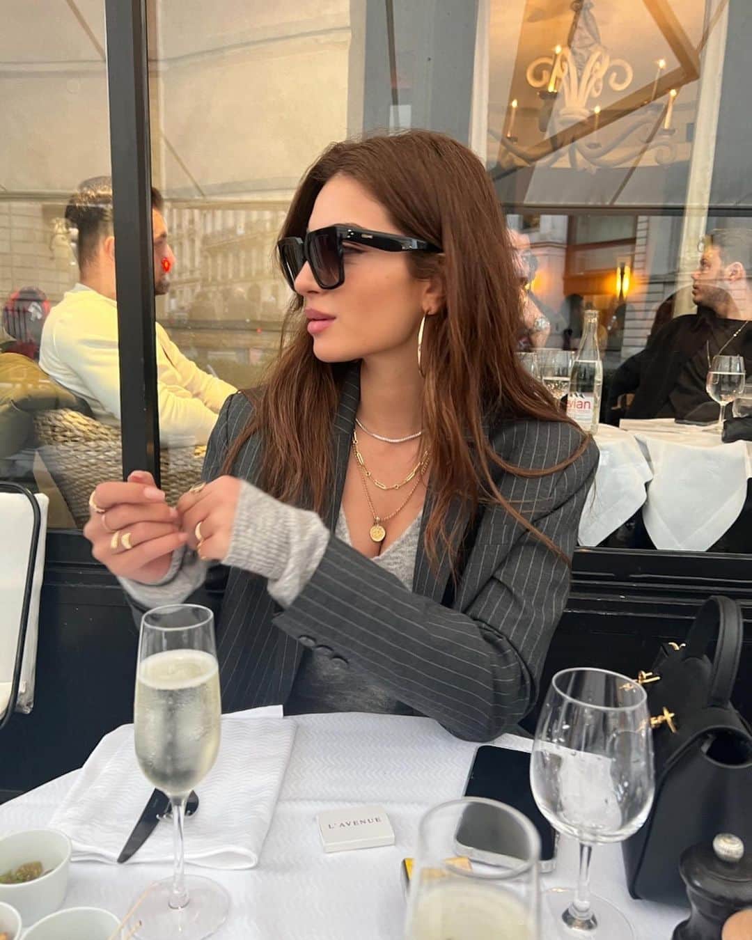 のインスタグラム：「La vie en rose✨」
