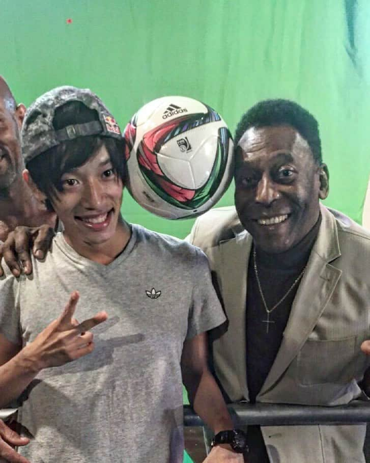 徳田耕太郎のインスタグラム：「Rest In Peace @pele … I was really happy to meet you.」