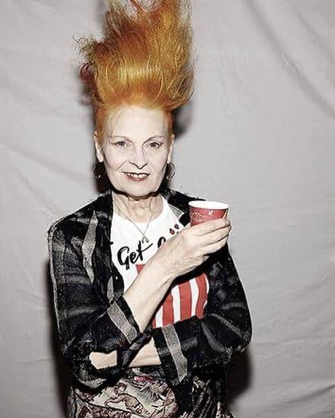 小林尊のインスタグラム：「THE REAL QUEEN 🥀👑 Rest In Punk」