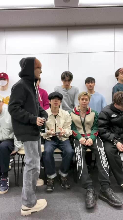 のインスタグラム：「2022.12.30 BUDDiiS インスタライブ  #BUDDiiS #FUMINORI #KEVIN #MORRIE #SEIYA #YUMA #SHOW #TAKUYA #HARUKI #FUMIYA #SHOOT #バディ」