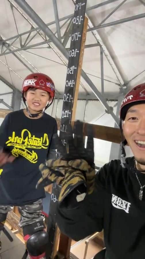 安床武士のインスタグラム：「Live streaming at “g”skates park🙌 Thanks for watching! @goodskates_inc」