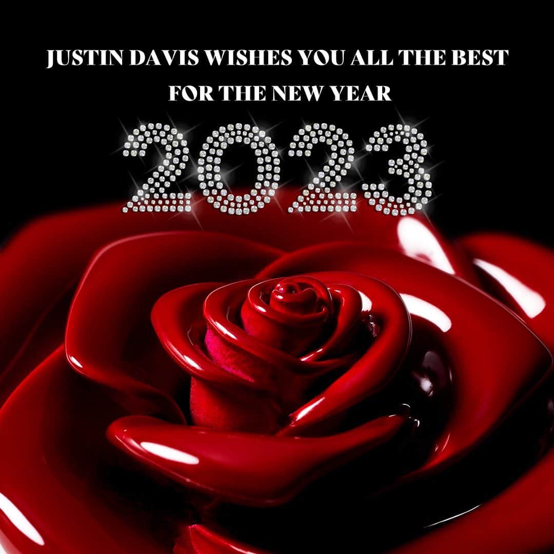 のインスタグラム：「. JUSTIN DAVIS WISHES YOU ALL THE BEST  FOR THE NEW YEAR 2023  #justindavis #ジャスティンデイビス #2023」