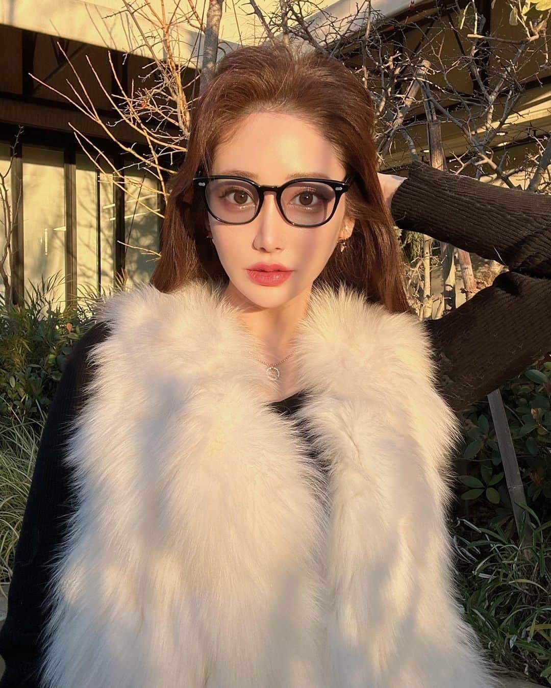 下津明日香のインスタグラム：「2022年も良き1年だった👍🤎  #14pro画質最強」