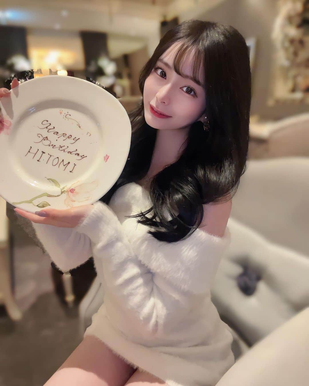 のインスタグラム：「💕」