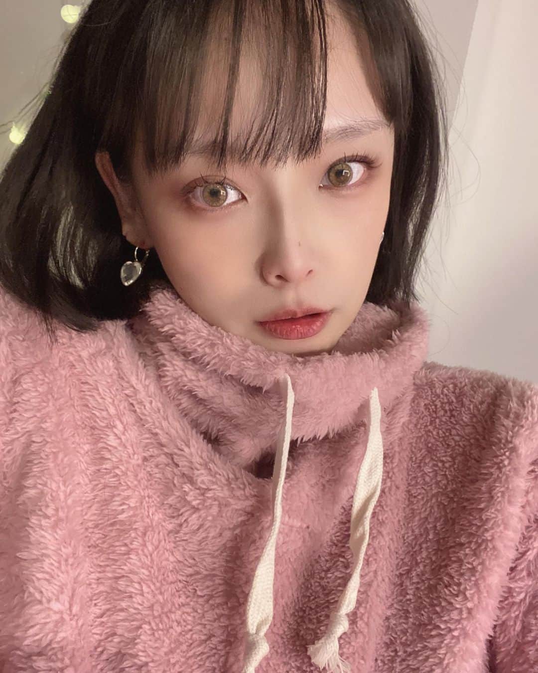 のインスタグラム：「あと24時間後は2023。」
