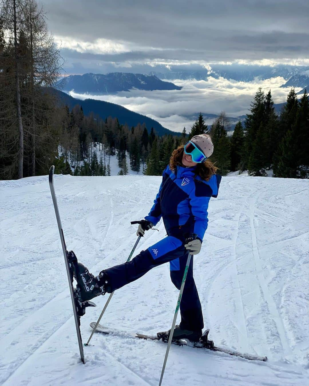 ロベルタ・ロデギエーロのインスタグラム：「Beautiful day⛷️❄️💙」