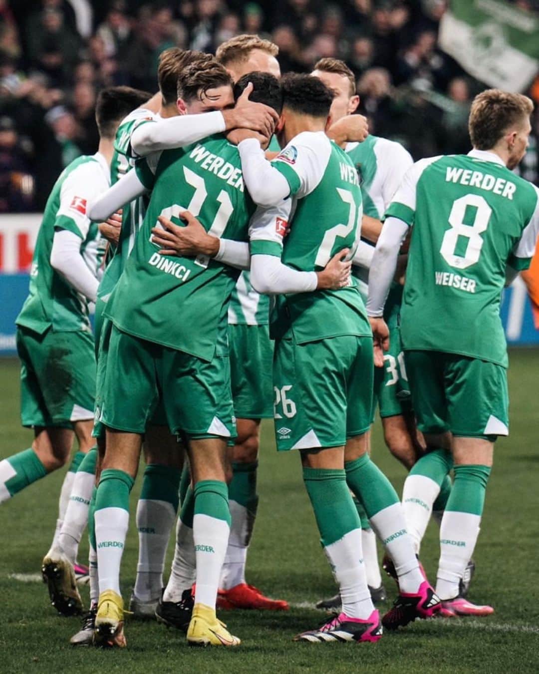 ニクラス・シュタルクさんのインスタグラム (ニクラス・シュタルクnik.stark4)