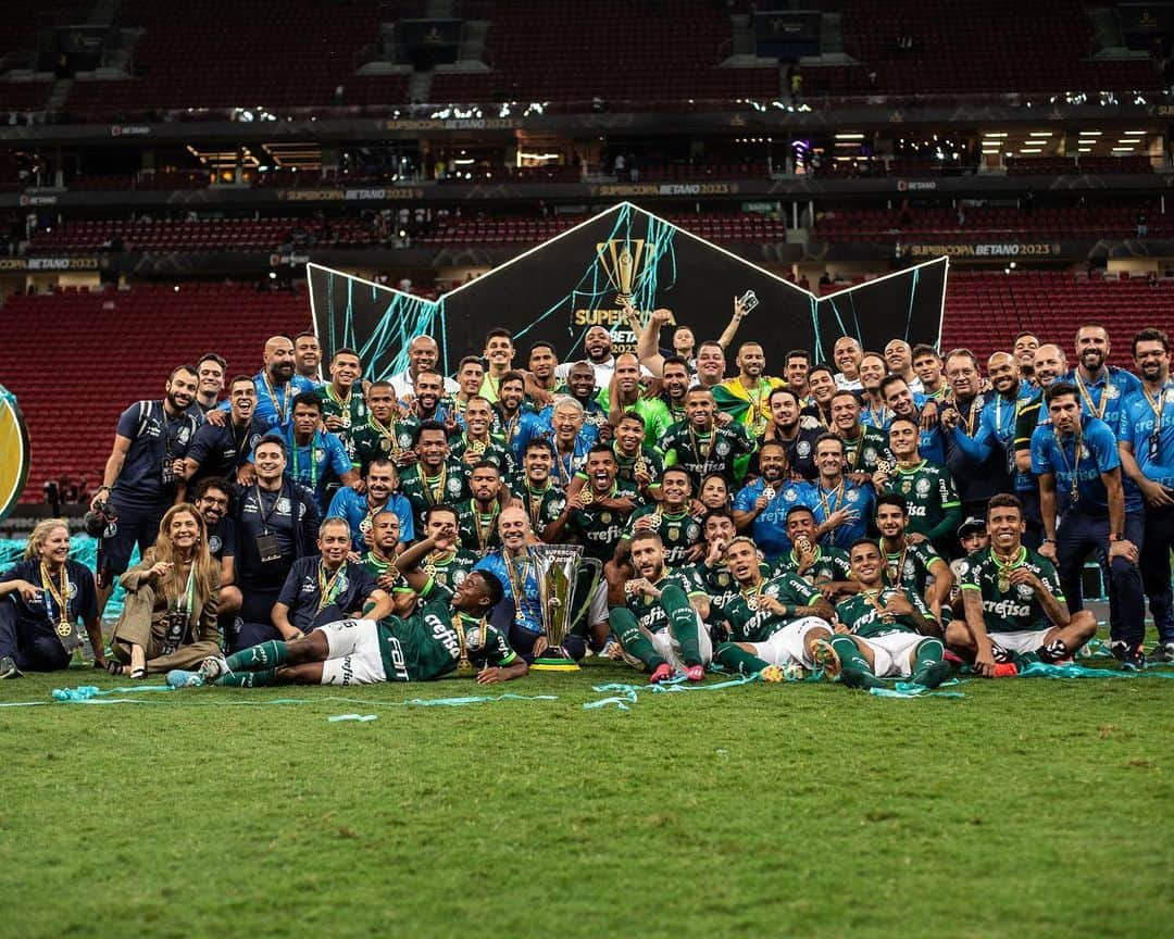 ルアン・ガルシアのインスタグラム：「Campeão Supercopa do Brasil 2023. Todos somos 1. Avanti Palestra!」