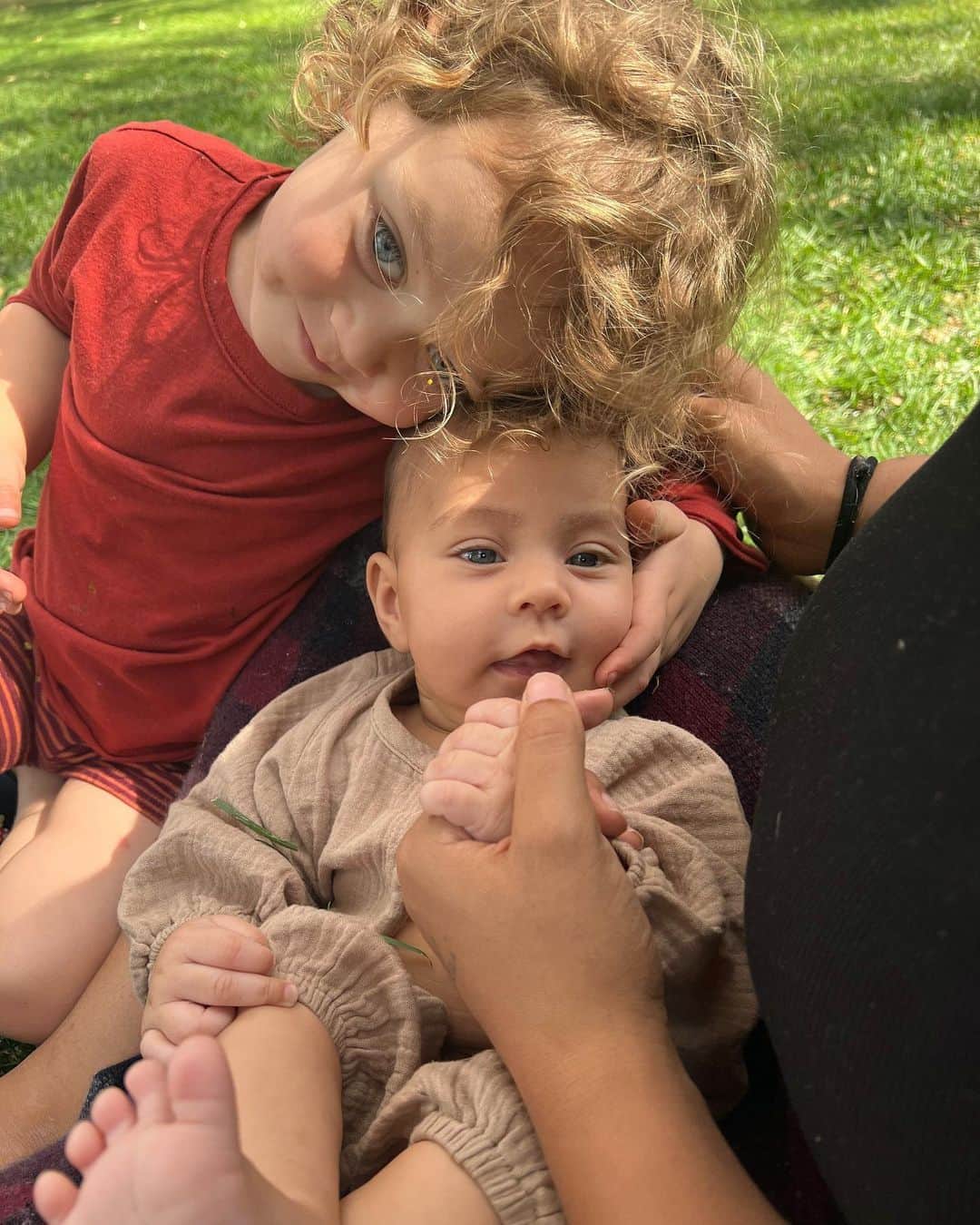 ナッシュ・グリアのインスタグラム：「These two ❤️🤞」