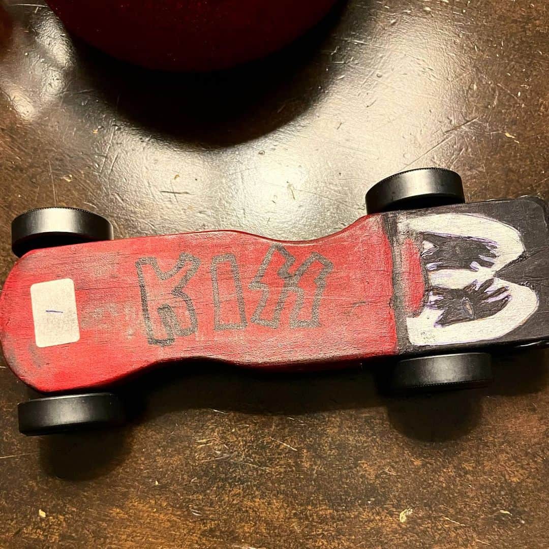 のインスタグラム：「🤘🏼 Pinewood Derby Car by @stillmills」