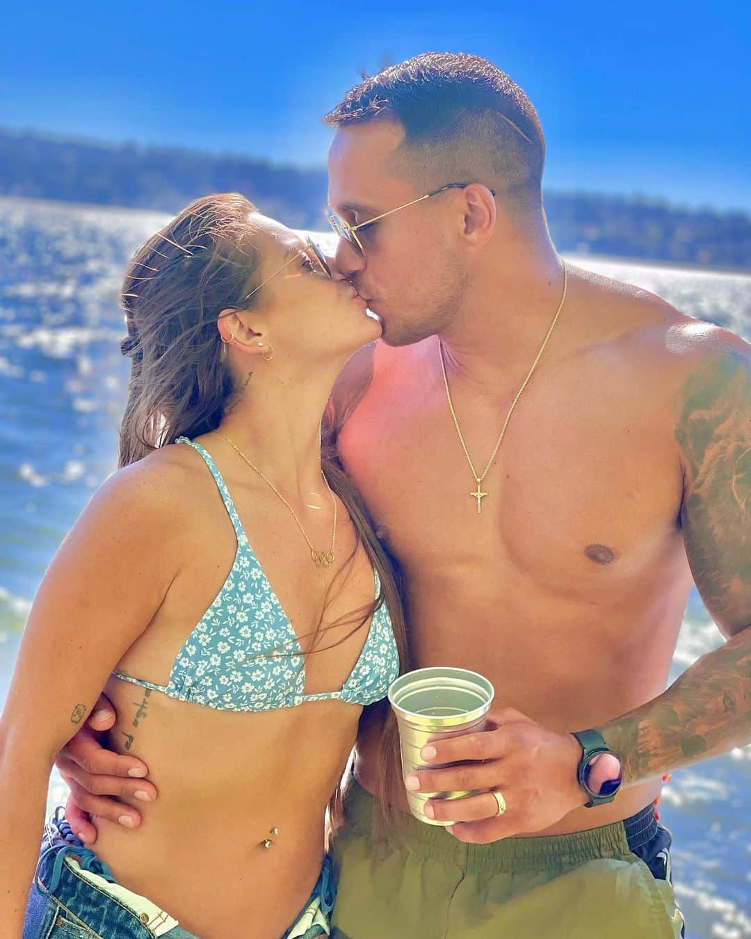 モルガーナ・ギマッキのインスタグラム：「If I had one wish it wold be to turn back the clock so I could find you sooner and love you longer!  Happy birthday babe ♥️🥳 . . . #love #birthday #mylove #happy #happybirthday #parabens #teamo #amor #husband」