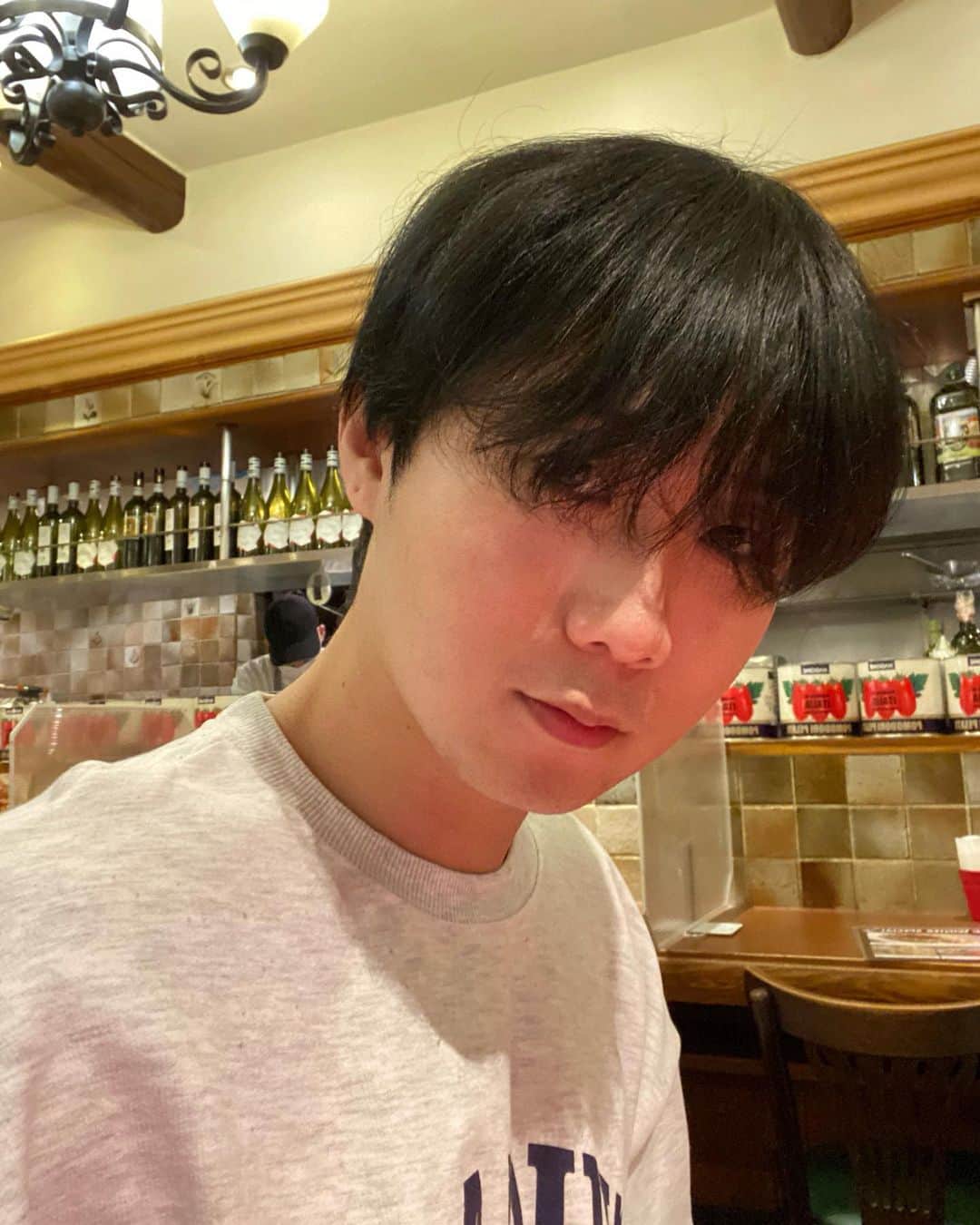 デボちゃんのインスタグラム：「🙂 ノーセットデボ #ノーセットいいねって言われて撮った写真」