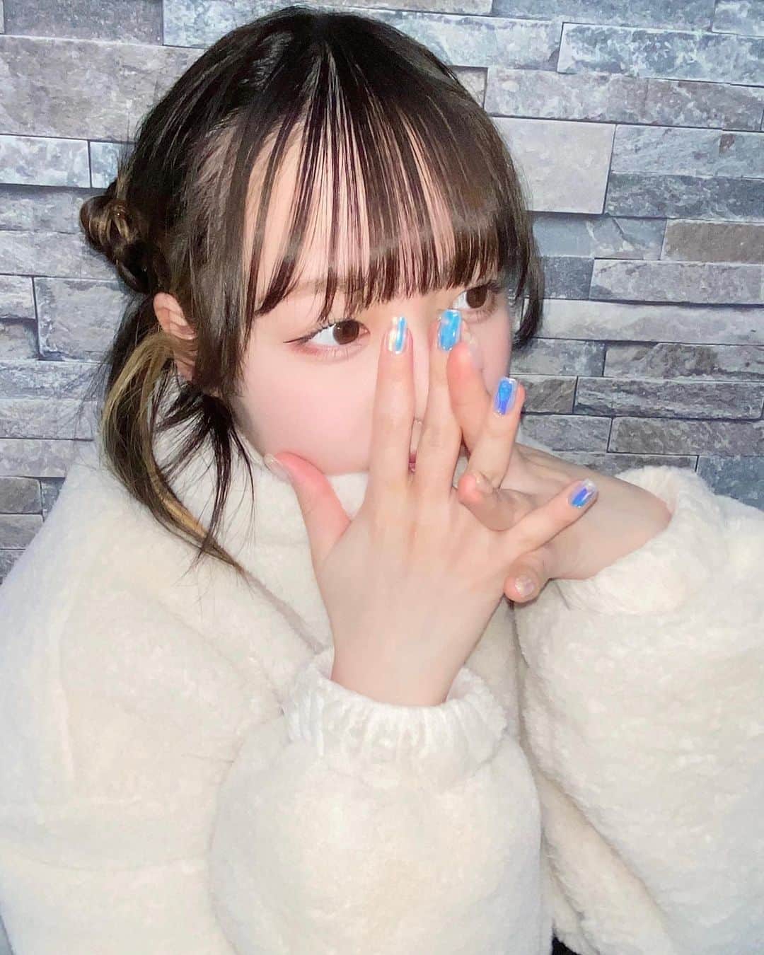 内田珠鈴さんのインスタグラム写真 - (内田珠鈴Instagram)「もふもふすき？⛄️🖤」1月25日 21時23分 - shuri_426