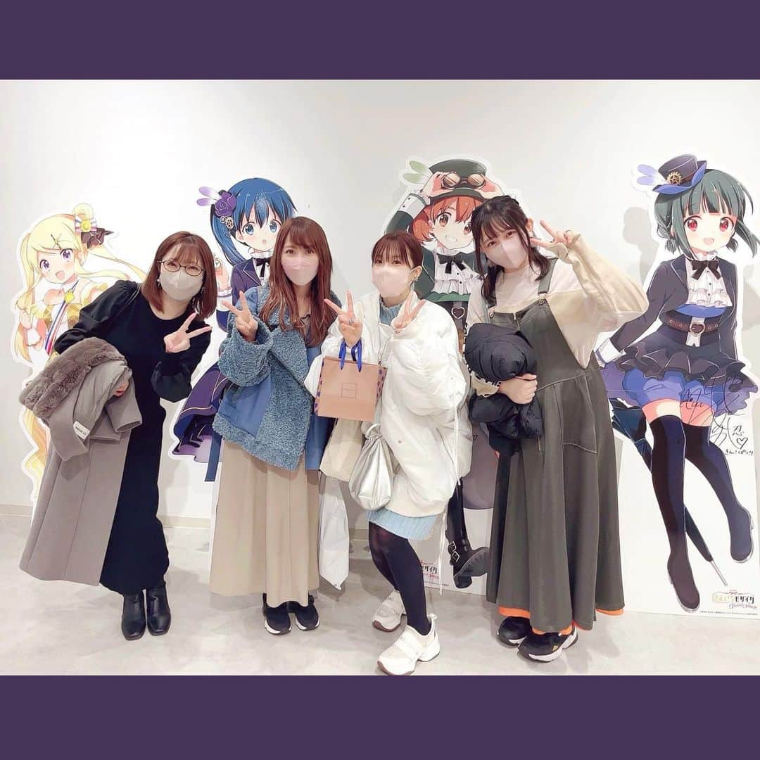 種田梨沙のインスタグラム：「💙💖💜💚🧡🤍  みなさん！！ 新宿マルイアネックスで開催中の きんモザPOP UPショップ行きました？ 私は先日行ってきました♡  １月２９日まで開催中なので ぜひ関東ペタルのみんなも行ってみてね！  アニメ絵と原悠衣先生の イラスト展示も見れて最高でした✨  ３月には大感謝のBlu-rayも発売するし またいつか皆で集まりたいですねぇ…  ねえ？ 偉い人、聞いてるー！？？ （聞いてない）  #言うだけならタダ精神 #きんいろモザイク #西明日香 #内山夕実 #諏訪彩花」