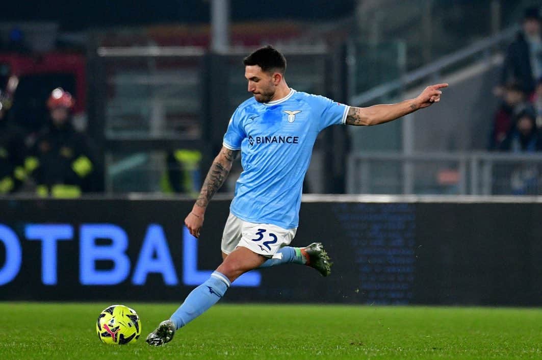 ダニロ・カタルディのインスタグラム：「Un grande serata davanti alla nostra gente. Continuiamo con questa voglia,tutti uniti. Insieme possiamo fare grandi cose. ⚪️🔵 @official_sslazio 🦅」
