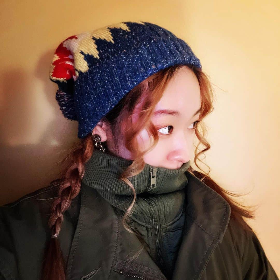 関根うさぎのインスタグラム：「❤️💛💙」