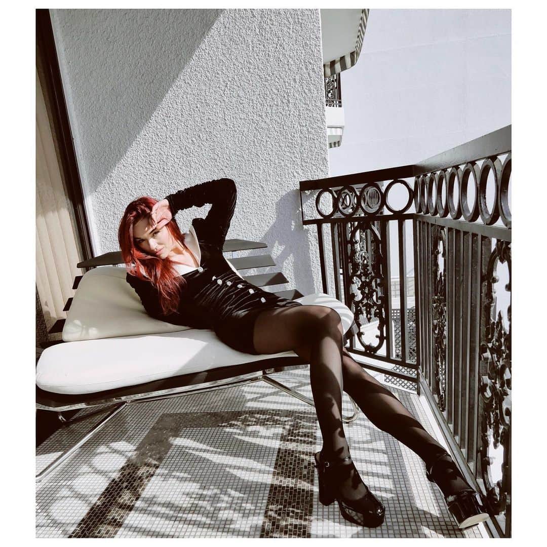 クリスタル・リードのインスタグラム：「-a california afternoon- @sarahslutsky xxxx」