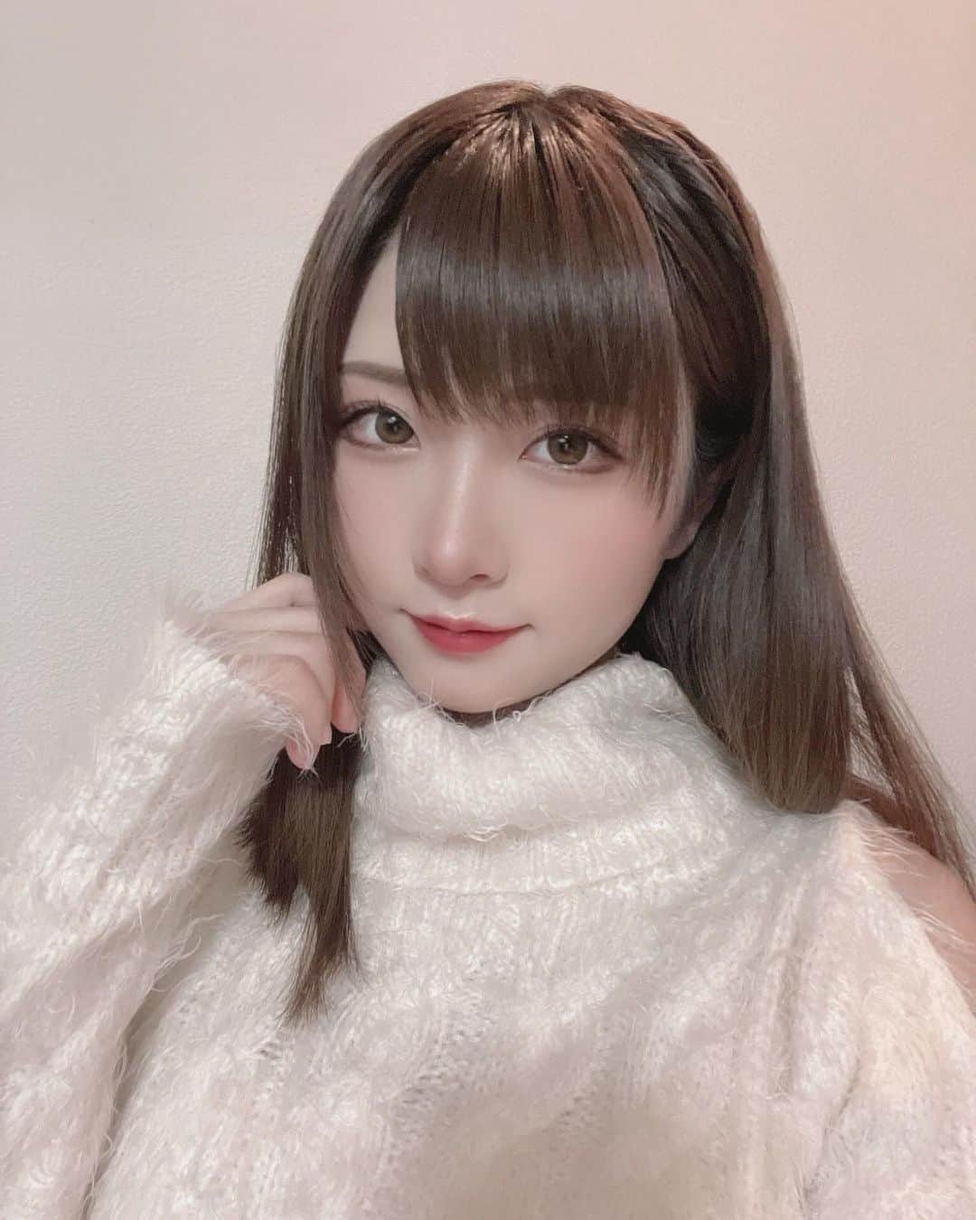 すみれおじさんさんのインスタグラム写真 - (すみれおじさんInstagram)「Good morning ☀️  #me #photo #japan #japanese #japanesegirl #kawaii #girl #selfie #portrait #女孩 #可愛」1月26日 7時36分 - sumire_shinohana