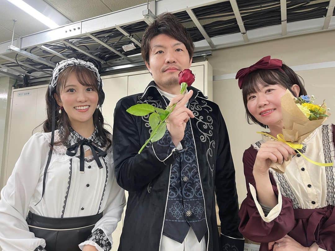 のインスタグラム：「1月24日火曜日の#ウマきゅん は  とよねぇと #日刊競馬 の 市川記者と一緒に、前半をお送りしました🙌  とよねぇも市川さんも記者として番組出演など色々としていますが  なんと、この日は ゴスロリと執事で登場してくださいました😚💕 とよねぇ姫🥂とローゼン市川🌹 お名前にピッタリなくらい似合ってましたね🥺💓  おふたりとも「今日の前半は難しい」と仰っていましたが 人気で決まることも多くて、なんだかこういう所が大井競馬らしいな〜とも思いました☺️  お二人と来てくださった皆様のお陰で楽しくMC出来ました〜☺️  2月もMCがあるみたいなので！？ MCも、予想もビシッとお届けできるように頑張ります☺️💕」