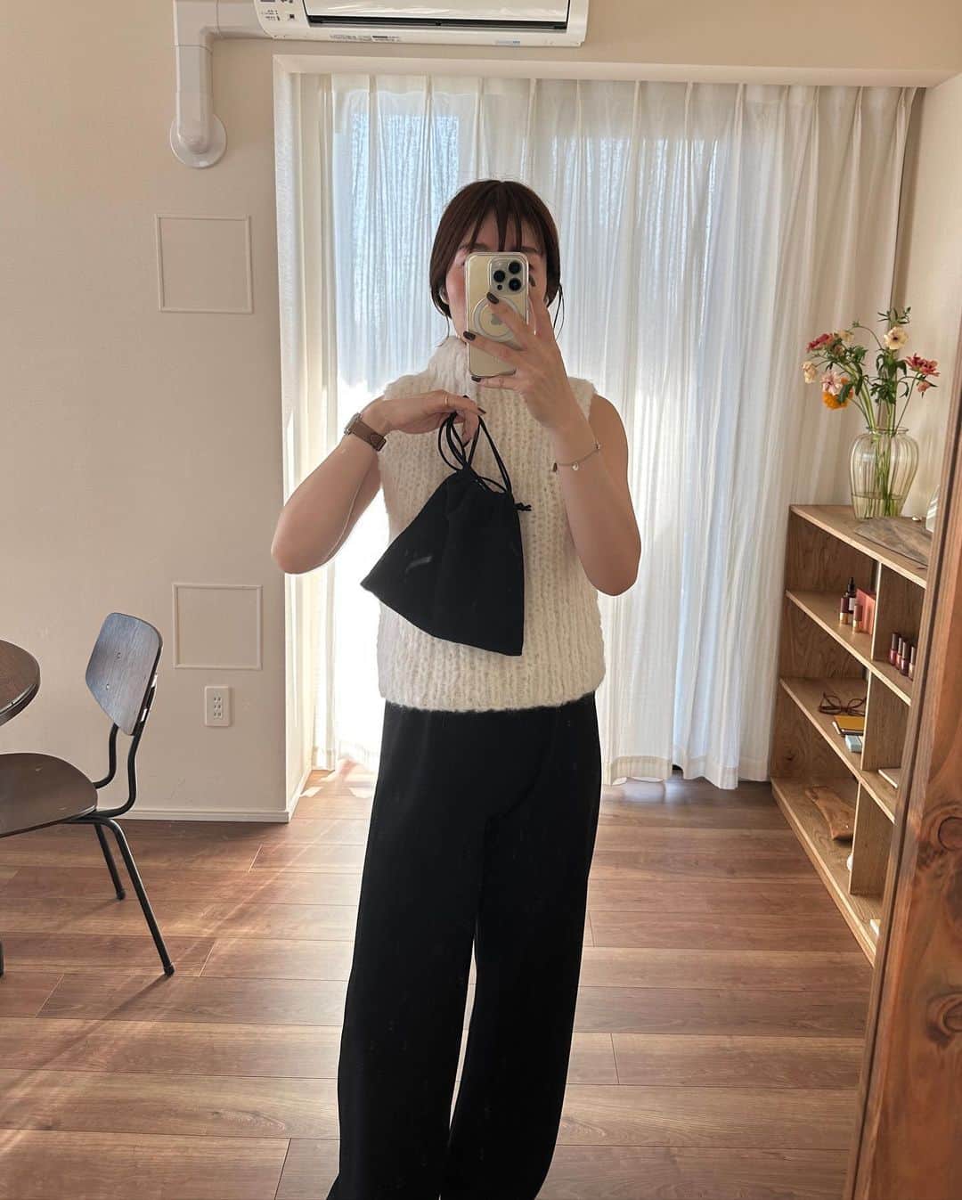 まつだみらいのインスタグラム：「最近の 🤍🖤」