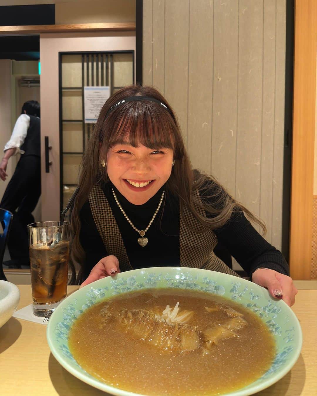 吉田有里さんのインスタグラム写真 - (吉田有里Instagram)「ちょっと前に食べたフカヒレ🤤♥️ 好きな食べ物のうちの１つです🫶」1月26日 18時54分 - yuri_yoshida__