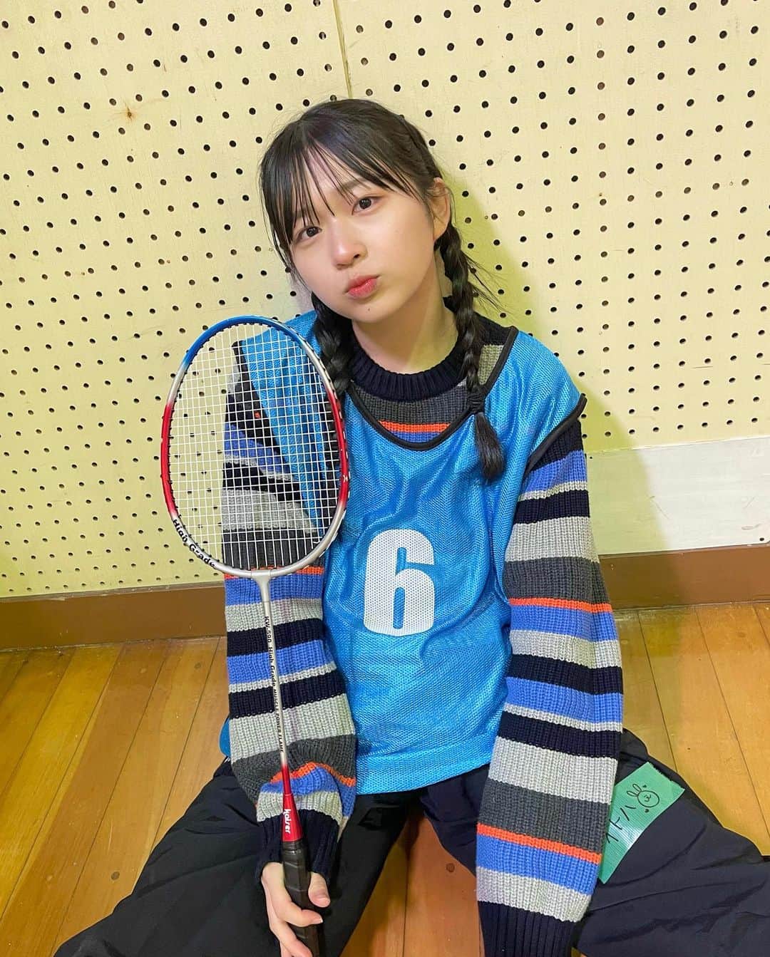 のインスタグラム：「バドミントンの日🏸 めちゃくちゃ動いて運動不足解消できました☺︎︎︎︎  ほんとに楽しくてずっと笑ってた😂」