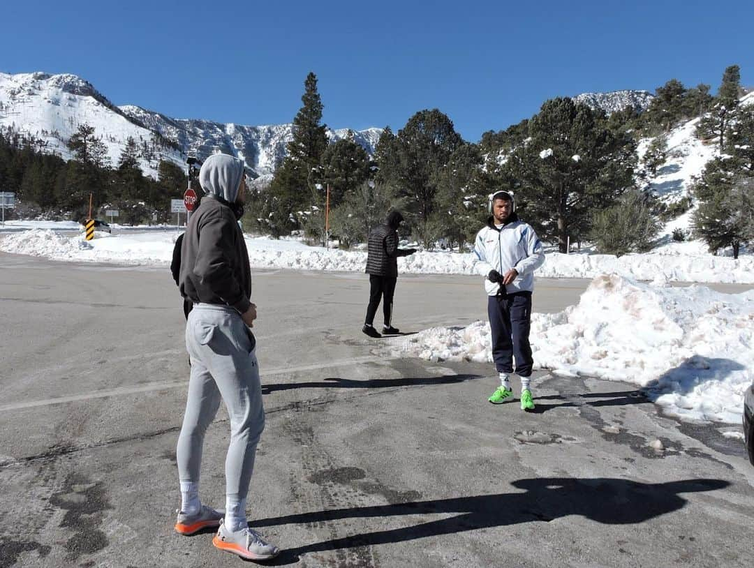 森脇唯人さんのインスタグラム写真 - (森脇唯人Instagram)「. #boxing #training #running #olympic  #athlete #workout #mtcharleston  #lasvegas #勝者は冬に創られる」1月26日 15時00分 - y_moriwaki_888