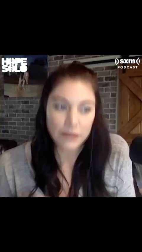 ホープ・ソロのインスタグラム：「New episode of HOPE SOLO SPEAKS! We tackled an issue that’s very important to me and isn’t discussed enough: postpartum depression. I was joined by the brilliant Dr. Alex Peahl and Dr. Clayton Shuman from @umichmedicine to lend their expertise. I hope you learn as much as I did. <Link in bio>」