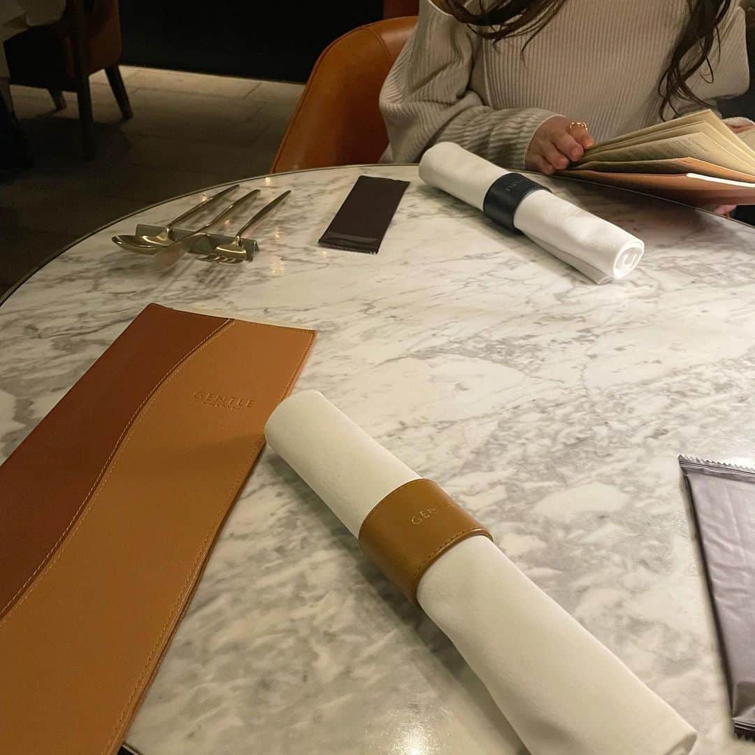 杉浦みずきのインスタグラム：「. 行きたかったお店🤍🍓 ランチでもアフタヌーンティーでもいきたい」