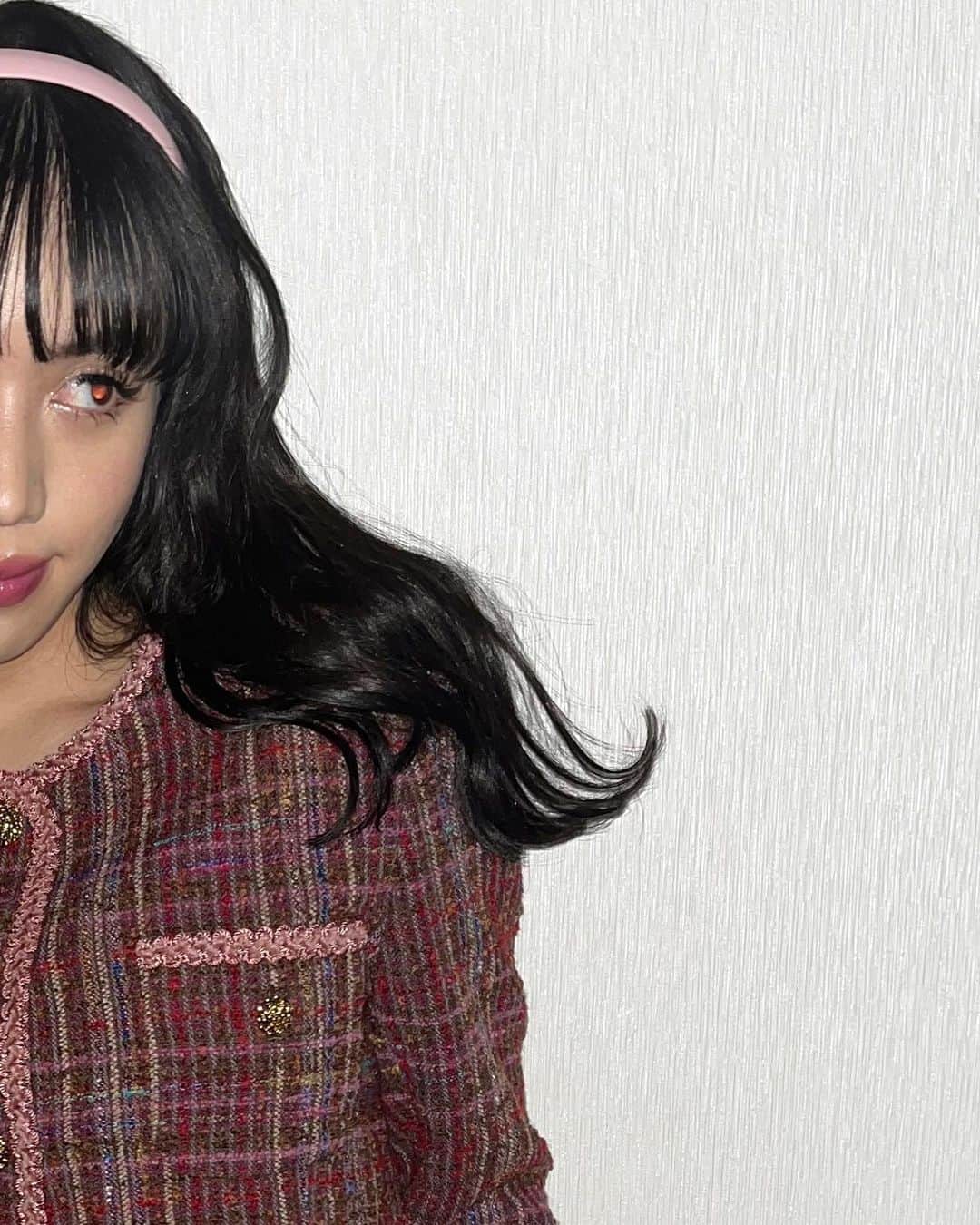 りゅうちぇるのインスタグラム：「お洋服はその人に会うときにする1番最初のプレゼント✨🎁🎀」