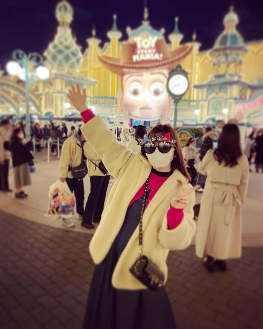 佐藤真知子さんのインスタグラム写真 - (佐藤真知子Instagram)「❄️ さむいっ！！！！！！ でも外で遊びたい！という矛盾。笑  寒さに負けず頑張りましょう🤧！  #itsukano #🎡」1月26日 20時07分 - machiko.sato09