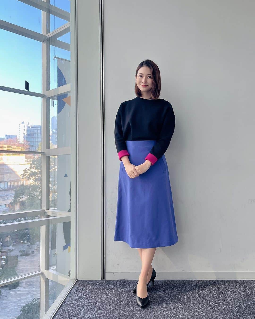 住田紗里のインスタグラム：「昨日と今日のグッド！モーニングの衣装です✨ 今朝のトップスは、袖を折ると内側がピンクでした  1,2枚目 トップス PICCIN (@piccin_official)  3枚目 NEWYORKER (@newyorker.since1964)  #グッドモーニング#衣装#piccin#newyorker#テレビ朝日#テレ朝#テレビ朝日アナウンサー#アナウンサー#住田紗里」