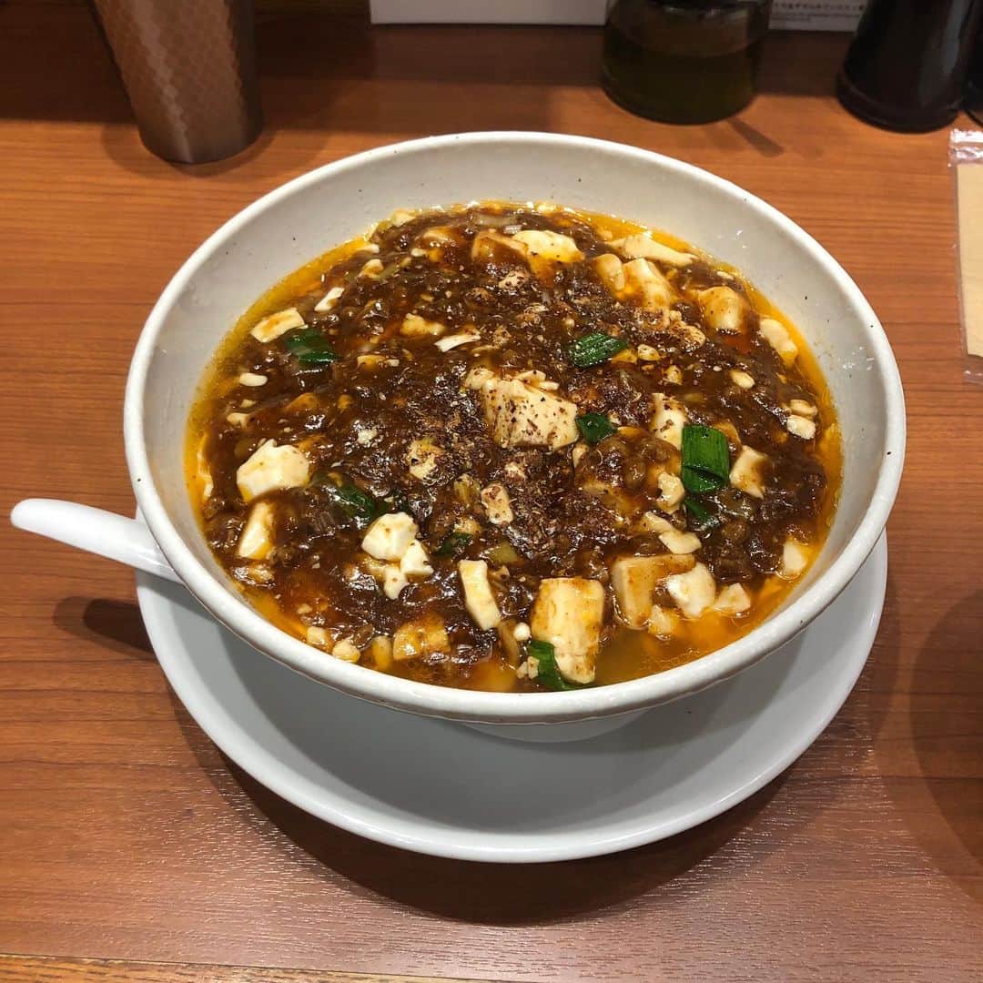 宮上元克のインスタグラム：「蝋燭屋の麻婆麺 とにかく美味い #蝋燭屋  #麻婆麺」