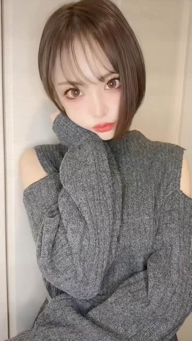 のインスタグラム：「間違えてTikTokのストーリーあげちゃった動画🥲笑」