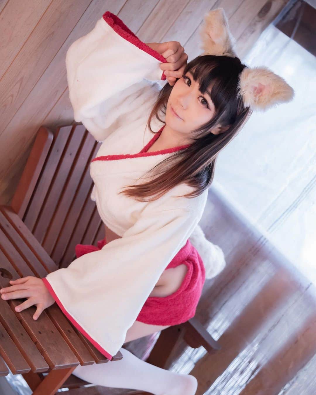 松谷琉優さんのインスタグラム写真 - (松谷琉優Instagram)「雪やコンコン？  #cosplay #コスプレ　#コスプレイヤー　#自作衣装 #けもみみ　#温泉　#雪　#寒い から温かい写真を！」1月26日 23時01分 - ruu_cos