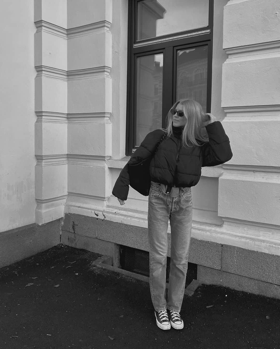 Aurora Mohn Stuedahlのインスタグラム：「from library to coffee date to back to library」