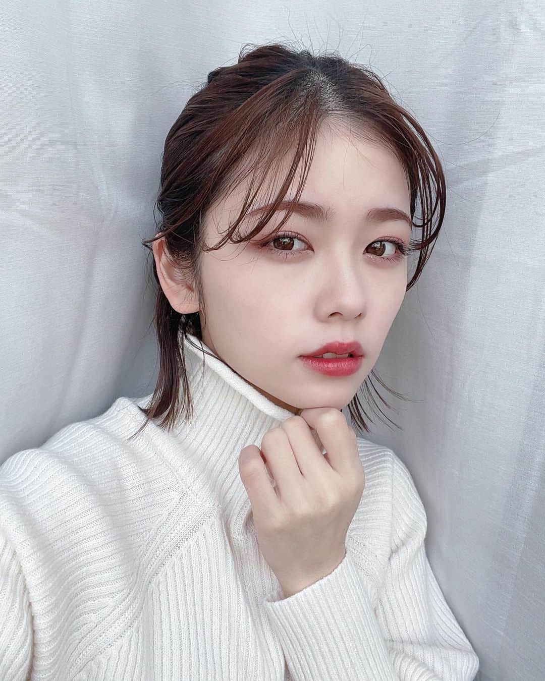 小芝風花さんのインスタグラム写真 - (小芝風花Instagram)「なんか白い☺︎」1月27日 12時39分 - fuka_koshiba_official