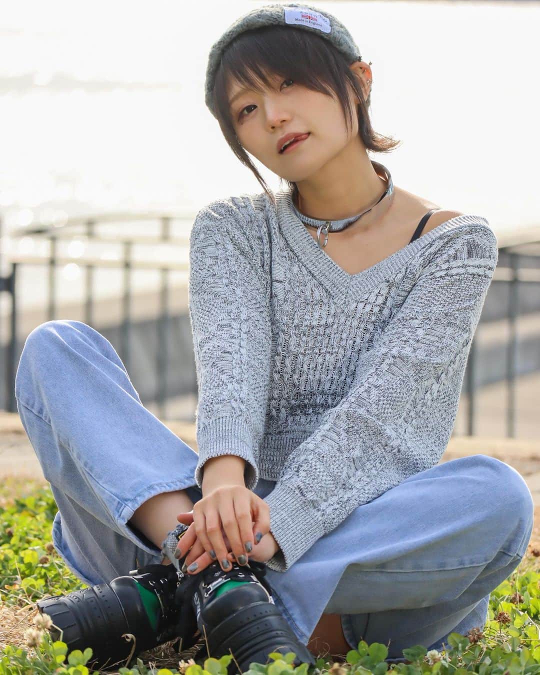 ましろ碧乃のインスタグラム：「お散歩きゅーけ🎶 . . 撮影：しげたそさん . .  #被写体 #黒髪 #首輪女子 #熊本出身 #Xジェンダー  #ボーイッシュ #model #gravureidol #followme #ポートレート  #ポトレ  #偶像 #撮影会モデル名鑑 #otaku #粉我」