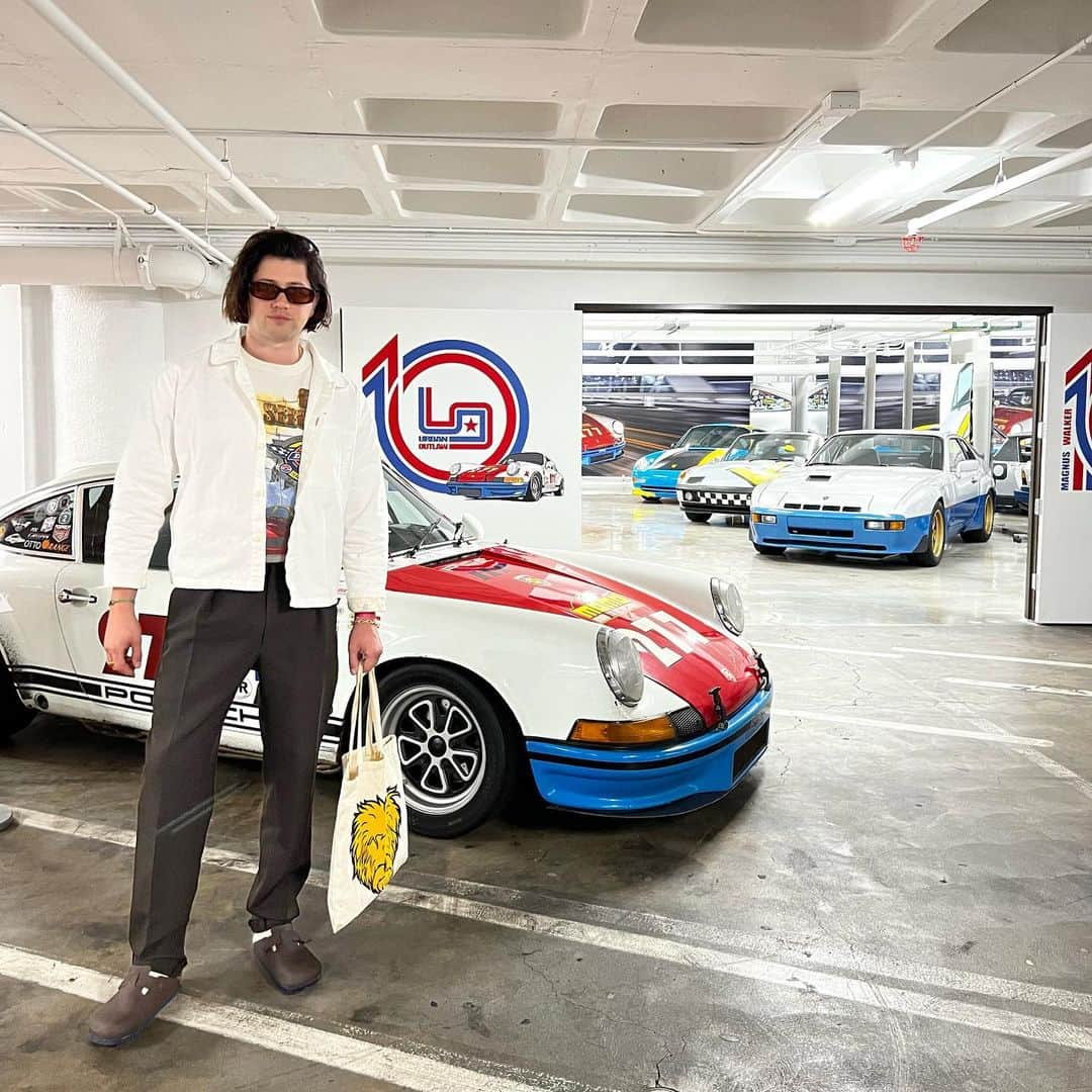 クリス・ギャルヤのインスタグラム：「hit the vault at Petersen to see one of the most recognized Porsche collections by Magnus Walker #UrbanOutlaw 10」